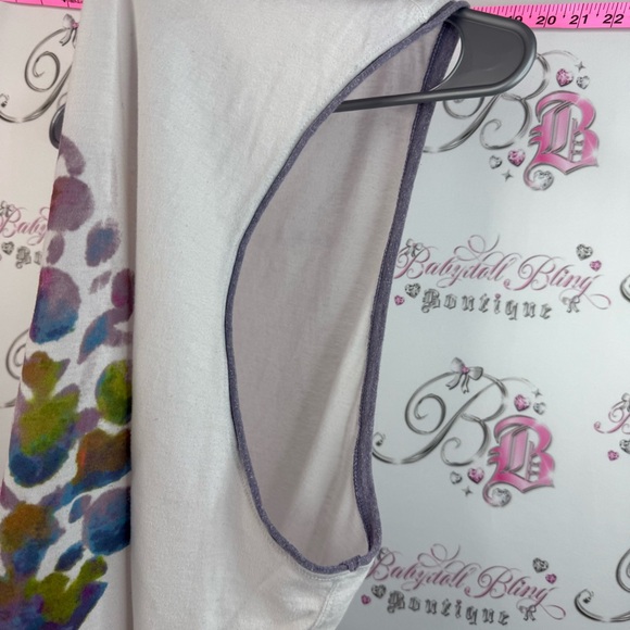 FP Movement Free People White Tank
Multicolor Watercolor Floral Motif shirt - Picture 6 of 15